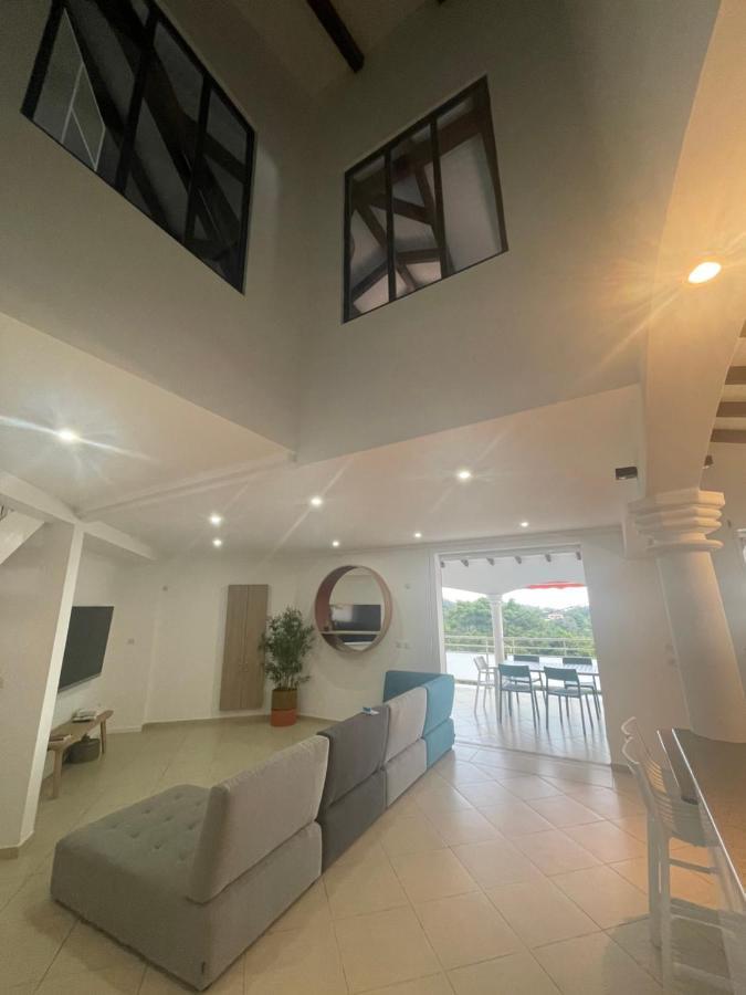 Les Appart Villa Sunbay Caraibes Avec Piscine Privative Vue Mer Et Montagne Le François エクステリア 写真