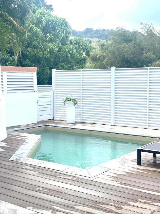 Les Appart Villa Sunbay Caraibes Avec Piscine Privative Vue Mer Et Montagne Le François エクステリア 写真