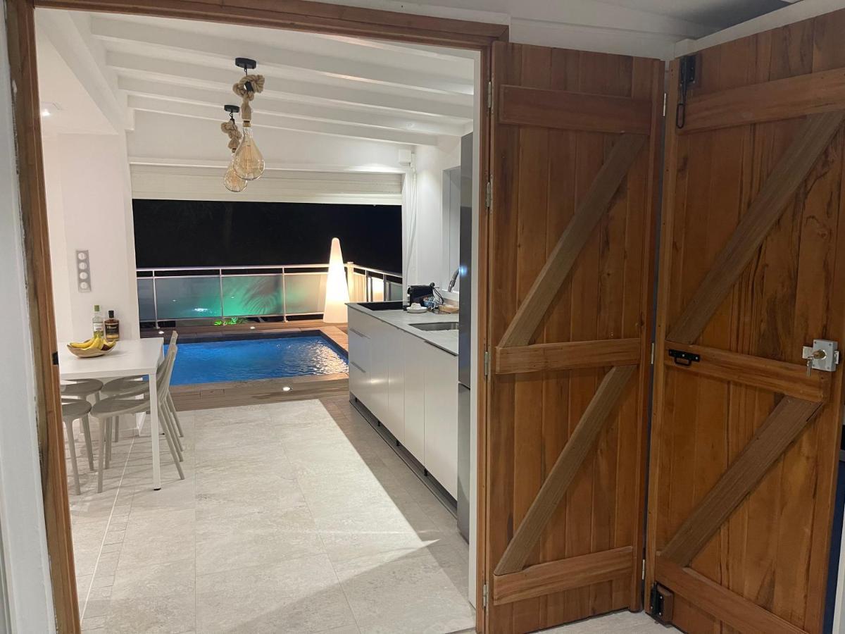 Les Appart Villa Sunbay Caraibes Avec Piscine Privative Vue Mer Et Montagne Le François エクステリア 写真