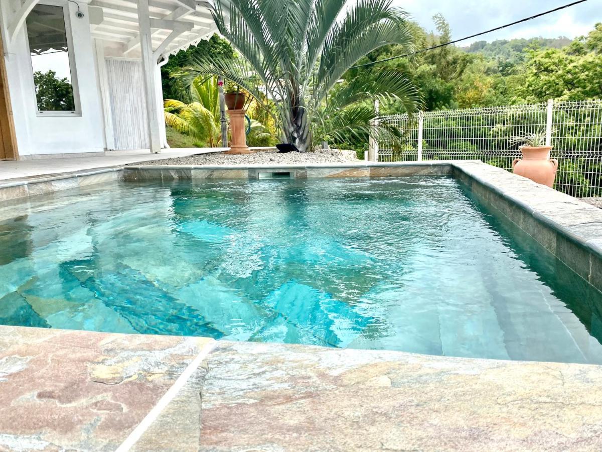 Les Appart Villa Sunbay Caraibes Avec Piscine Privative Vue Mer Et Montagne Le François エクステリア 写真